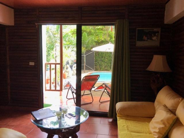 Casa Toucan Mit Privat Pool Near Np Ballena 우비타 외부 사진