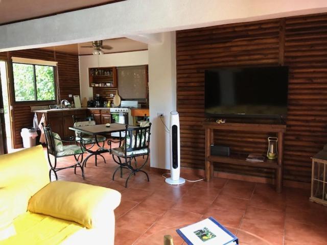 Casa Toucan Mit Privat Pool Near Np Ballena 우비타 외부 사진